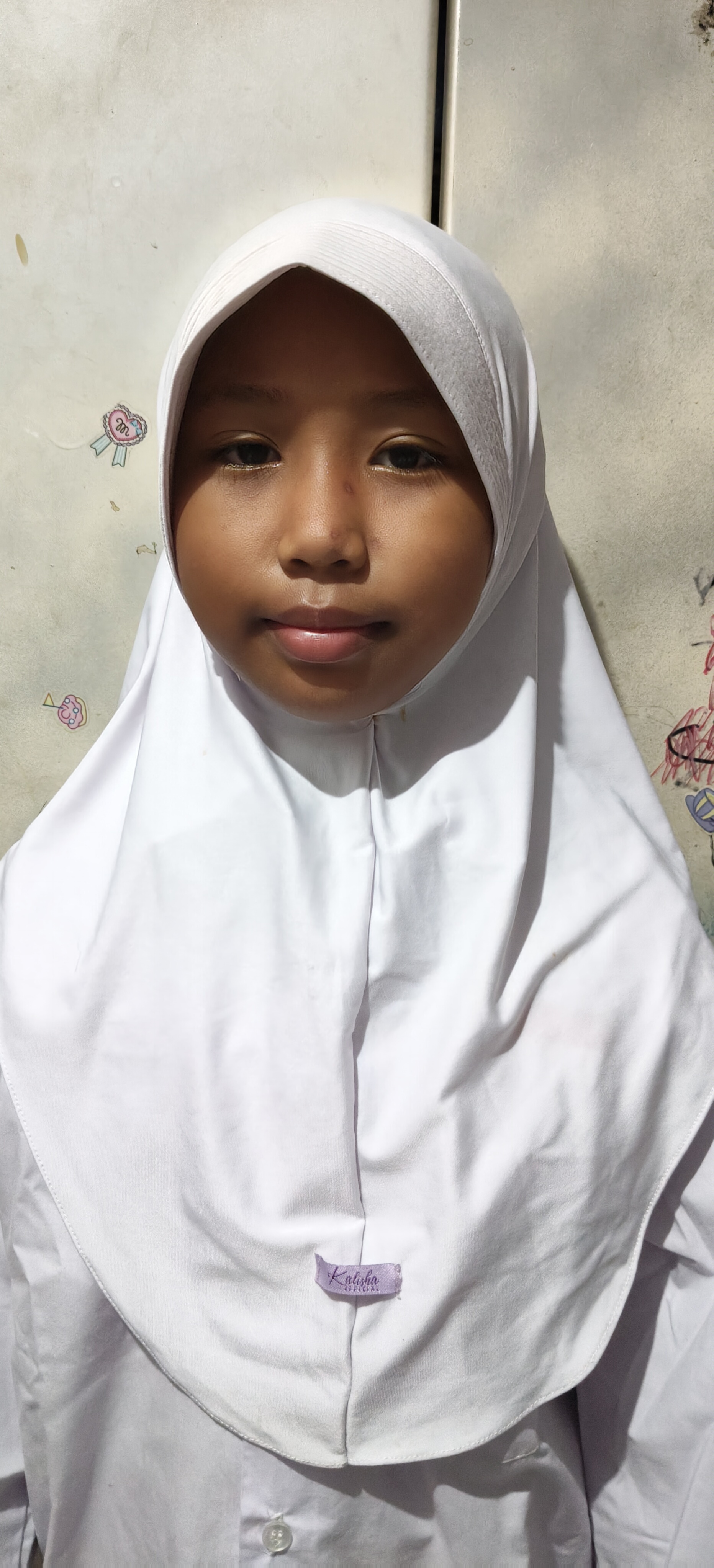 NADHIFA ALMAIRA 